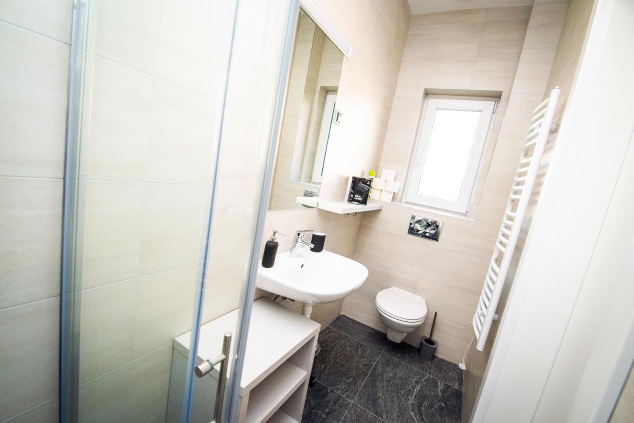 Apartmani Sterija ノヴィ・サド エクステリア 写真