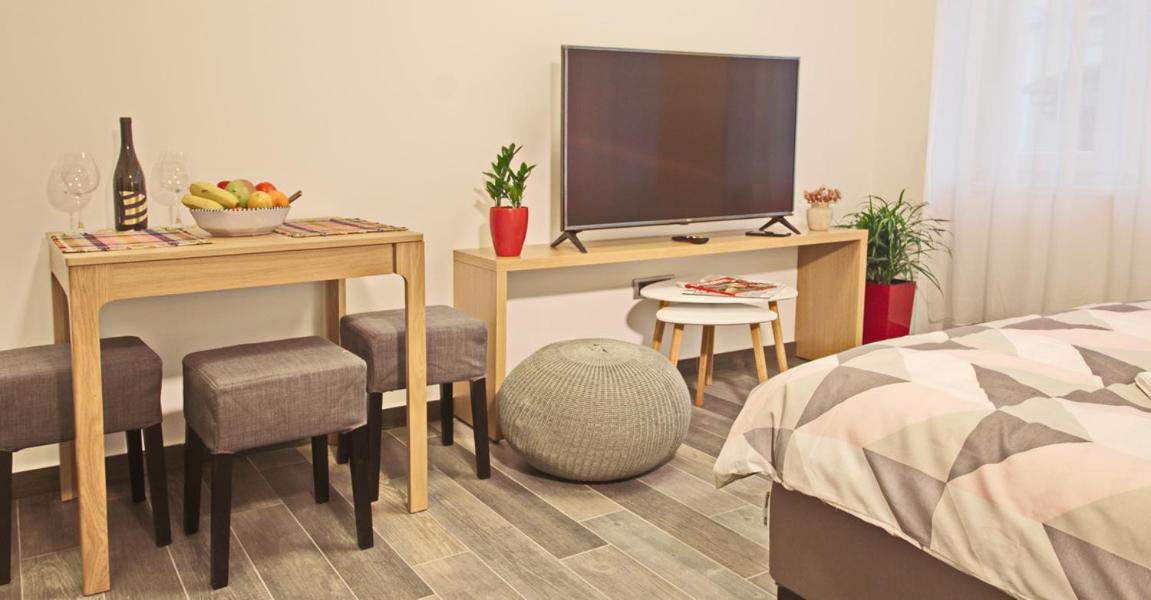 Apartmani Sterija ノヴィ・サド エクステリア 写真