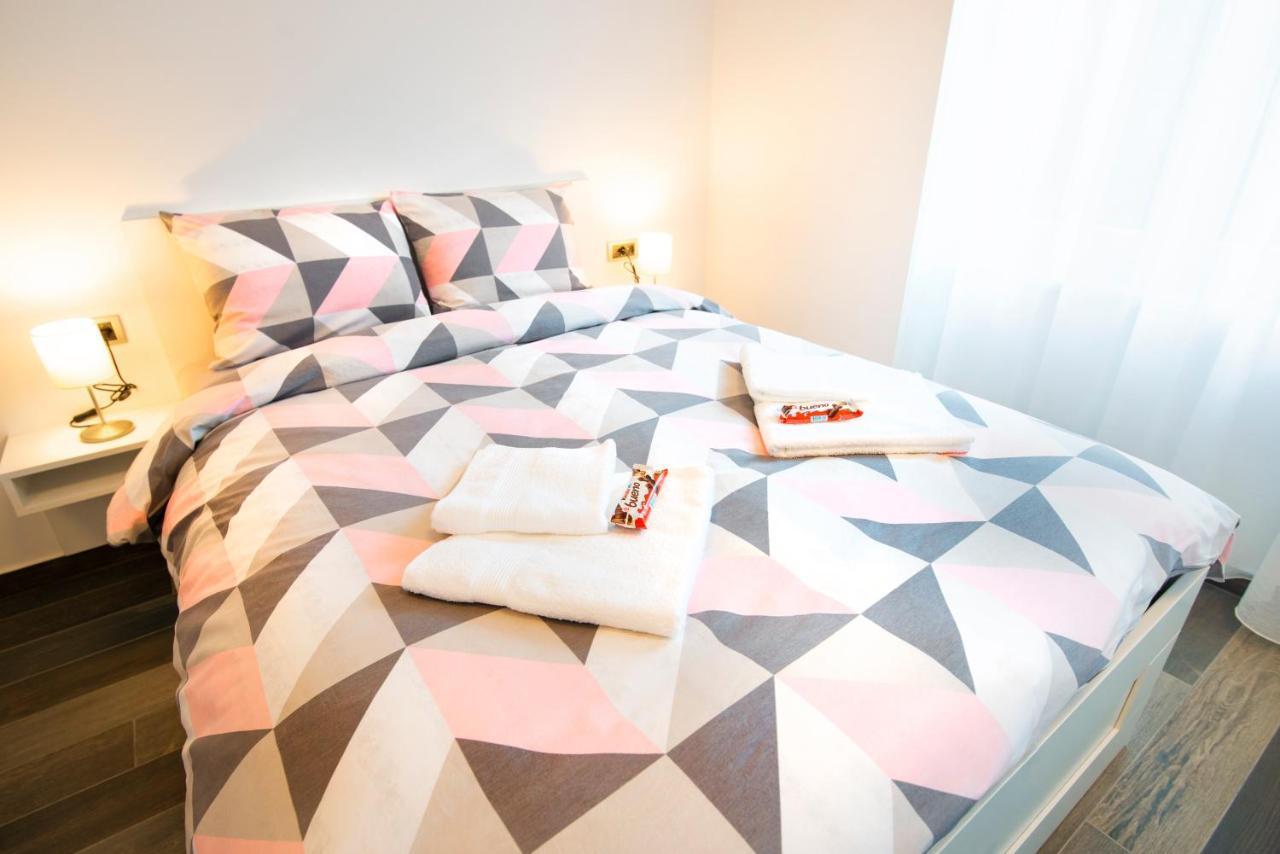 Apartmani Sterija ノヴィ・サド エクステリア 写真