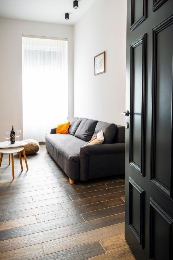 Apartmani Sterija ノヴィ・サド エクステリア 写真